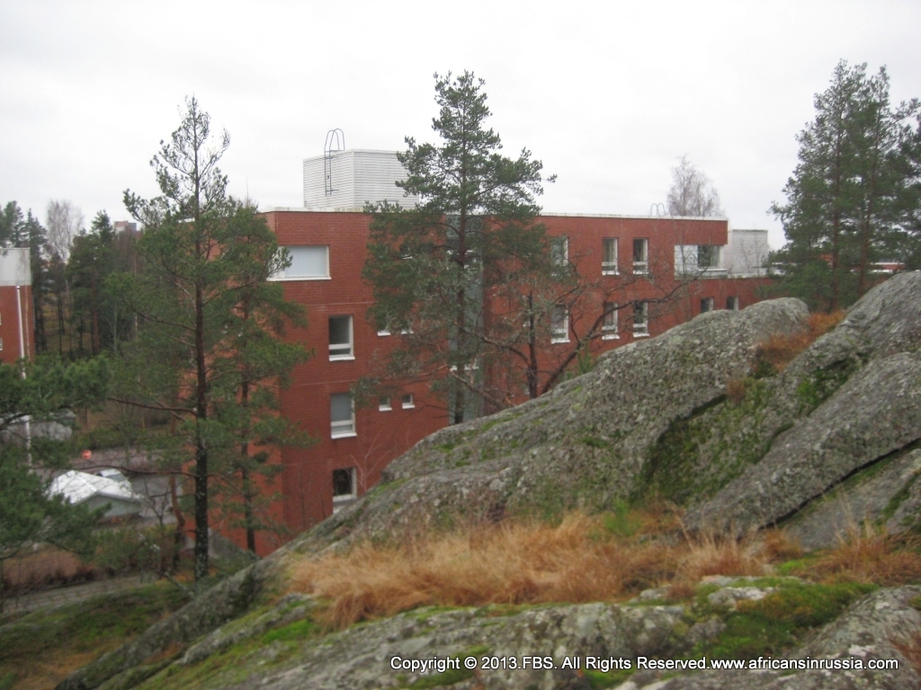 Espoo_Behind_hotel
